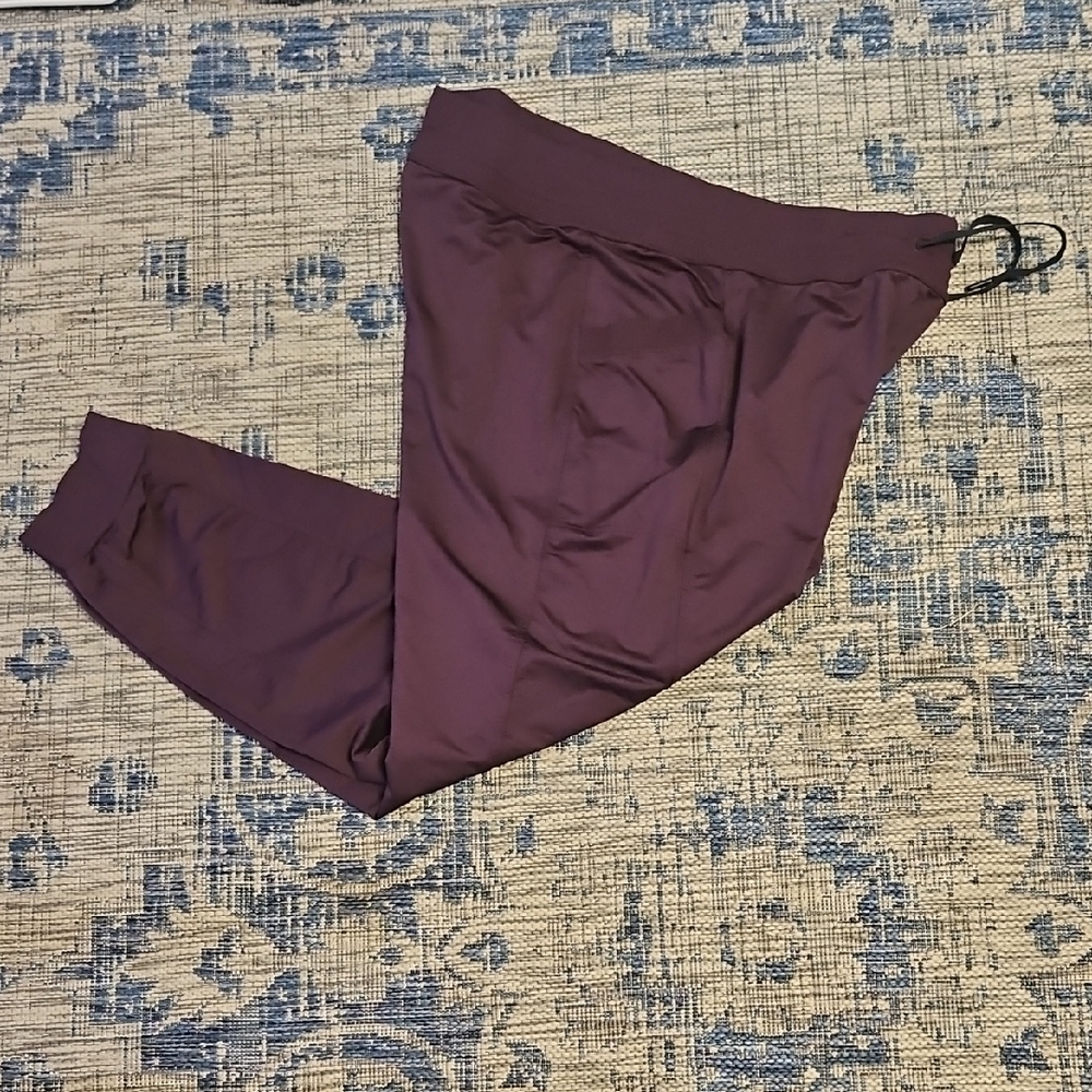 Stylish 32° Heat Burgundy Lounge Pants With POCKETS